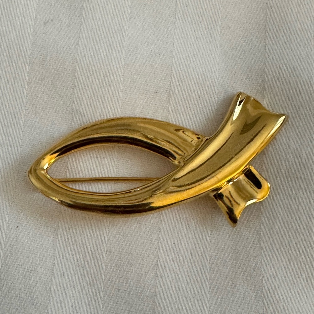 Gold Fish Bow Brooch